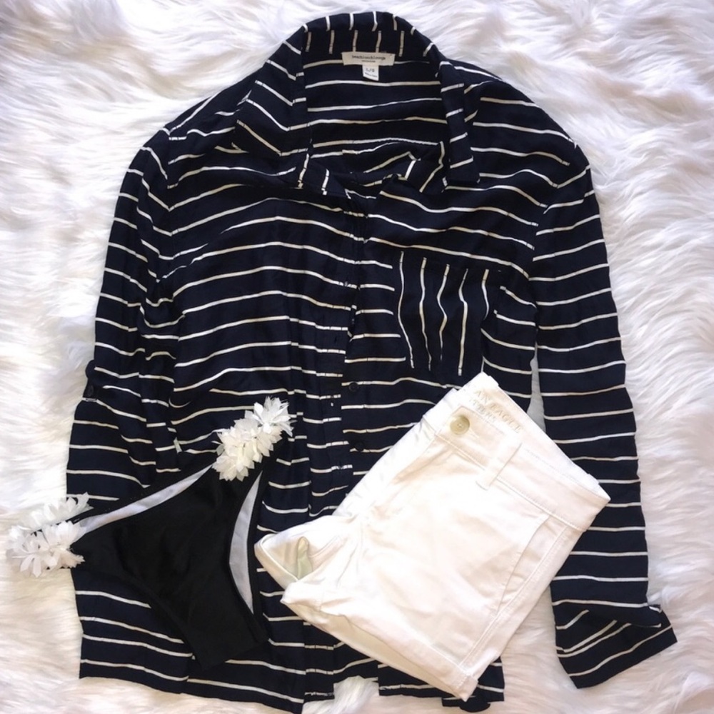 Beachlunchlounge Flowy Button Down // Size Large - image 6